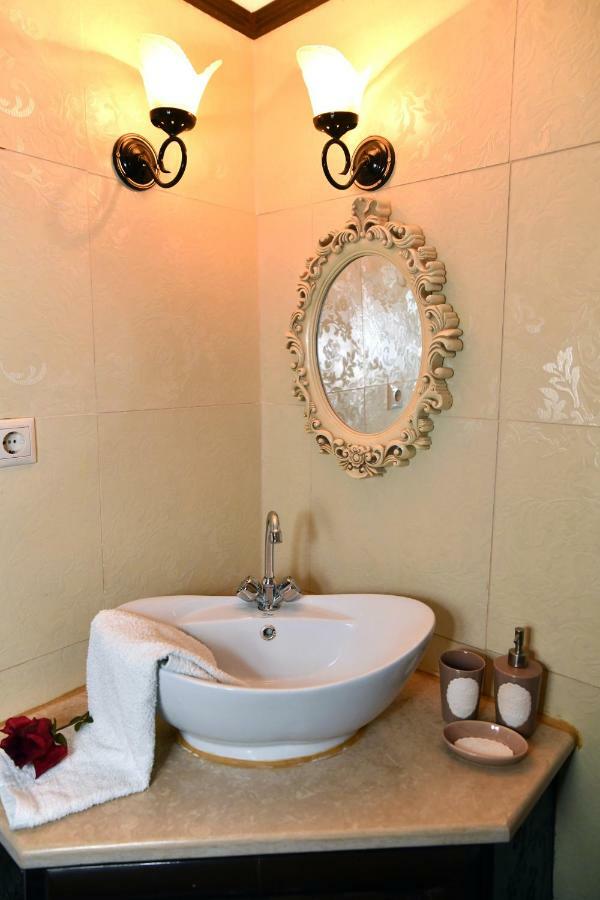 Bella Vista Apartment Камиларион Екстериор снимка